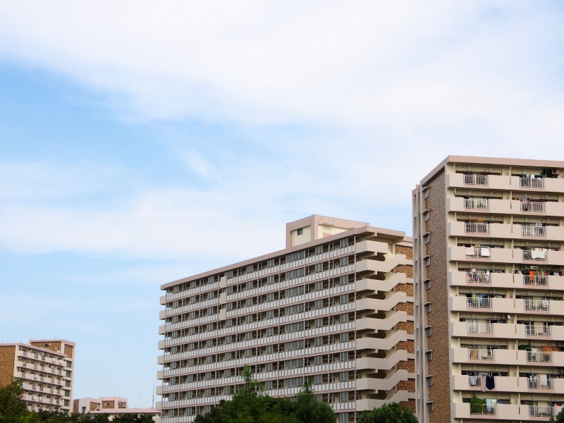 東久留米市の築45年マンション売却！高齢母の資産処分に悩む50代男性を支援