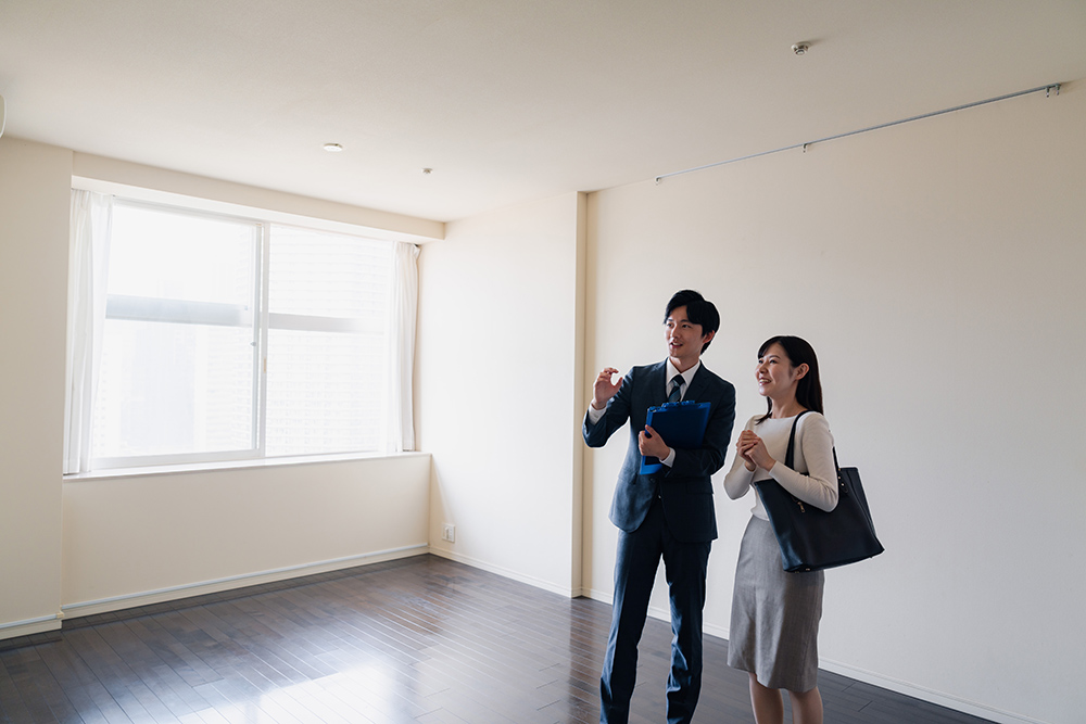 【内覧】で成約率アップ！不動産売却を成功させる「見学者対応」のコツと準備